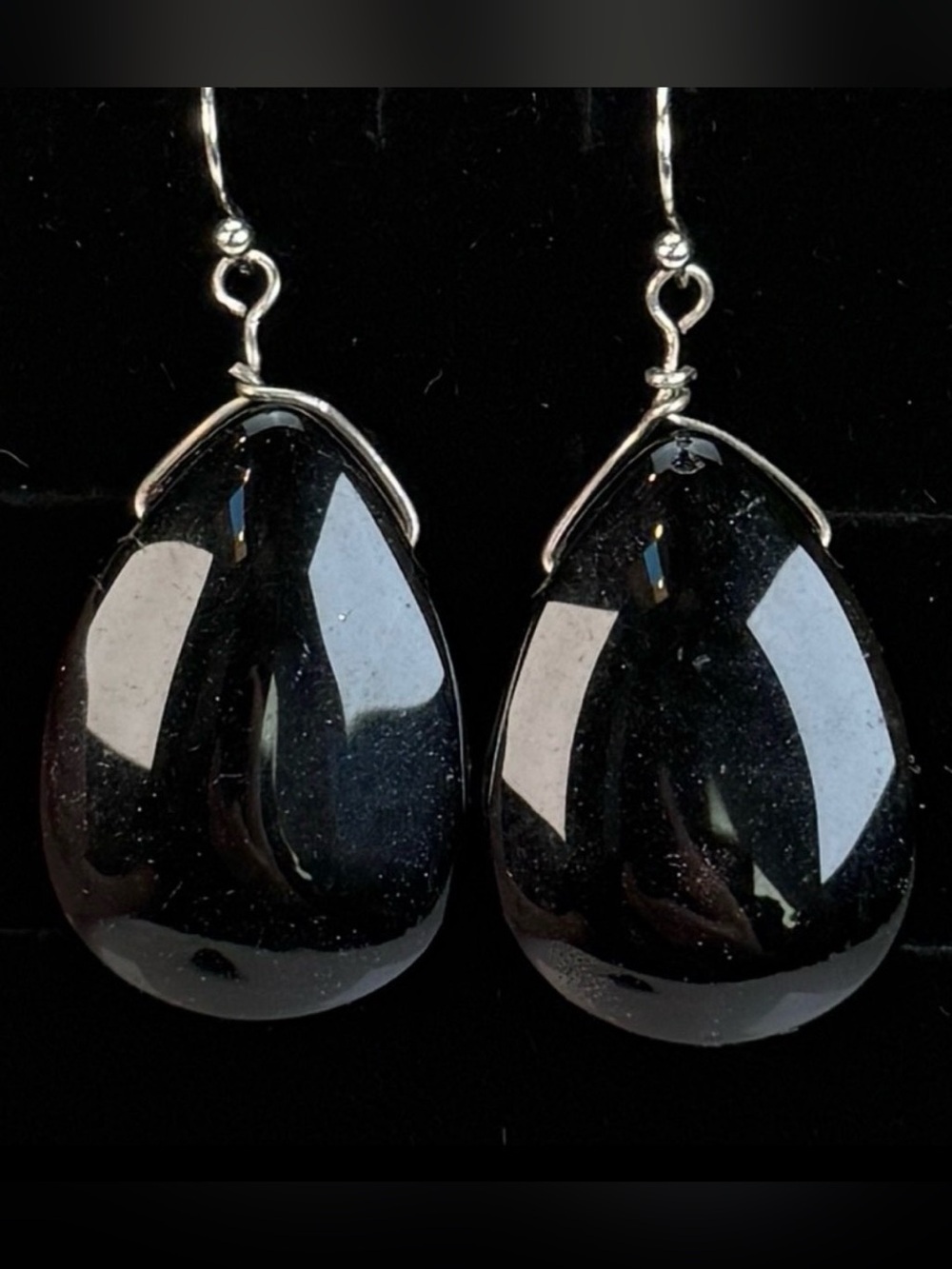 Vintage black polished stone upcycled pendant, earrings, +free 16” cord necklace